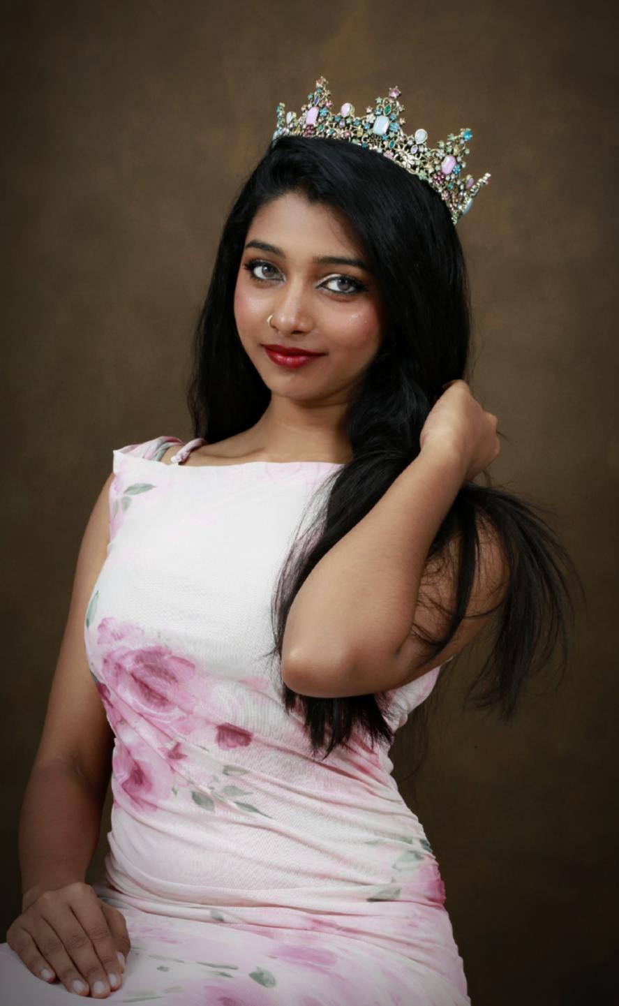 Abhiyukta